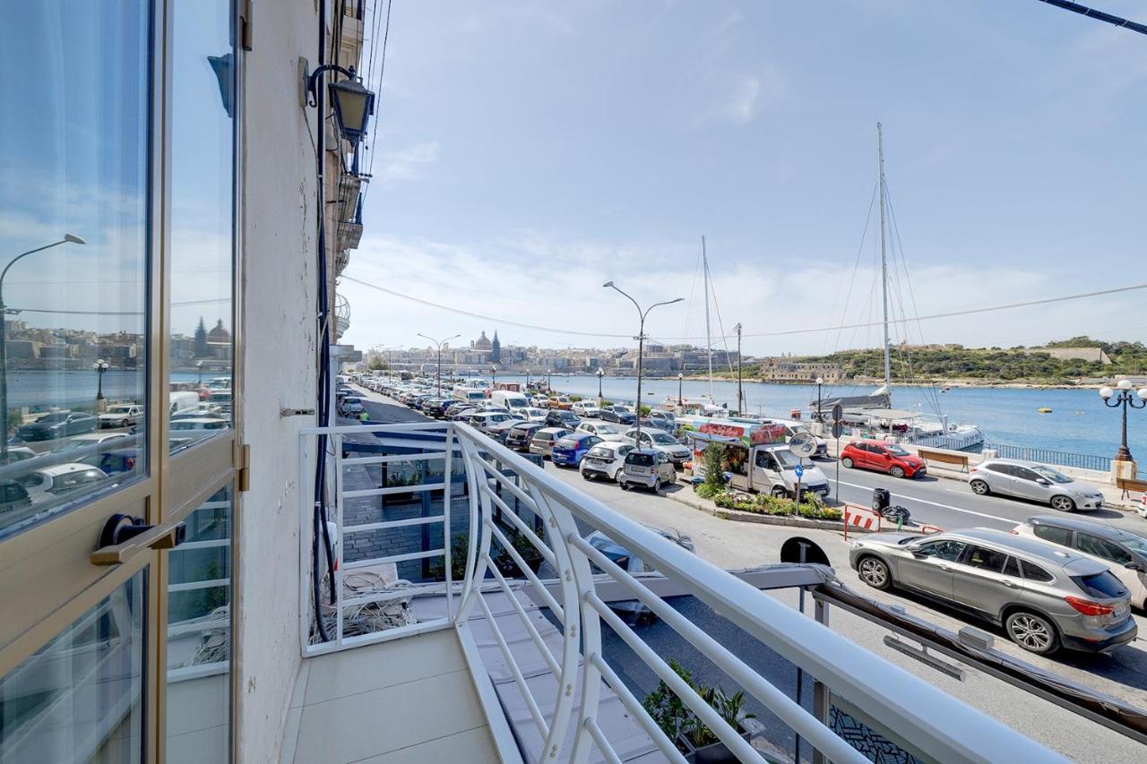 Unbeatable Location Valletta And Harbour Views Apartment Sliema Bagian luar foto