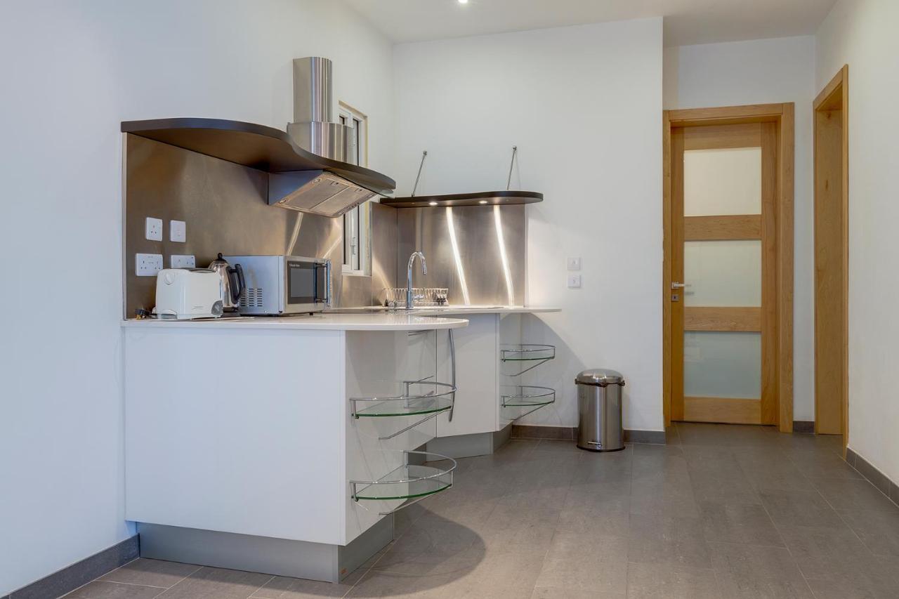 Unbeatable Location Valletta And Harbour Views Apartment Sliema Bagian luar foto