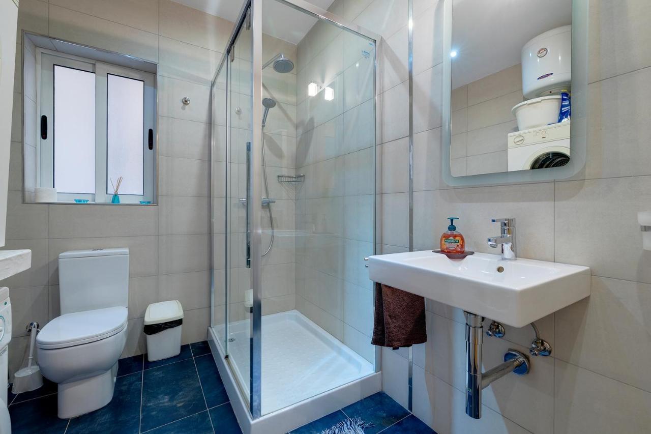 Unbeatable Location Valletta And Harbour Views Apartment Sliema Bagian luar foto